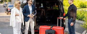 Tourist Airport Transfers to Hotels & Attractions